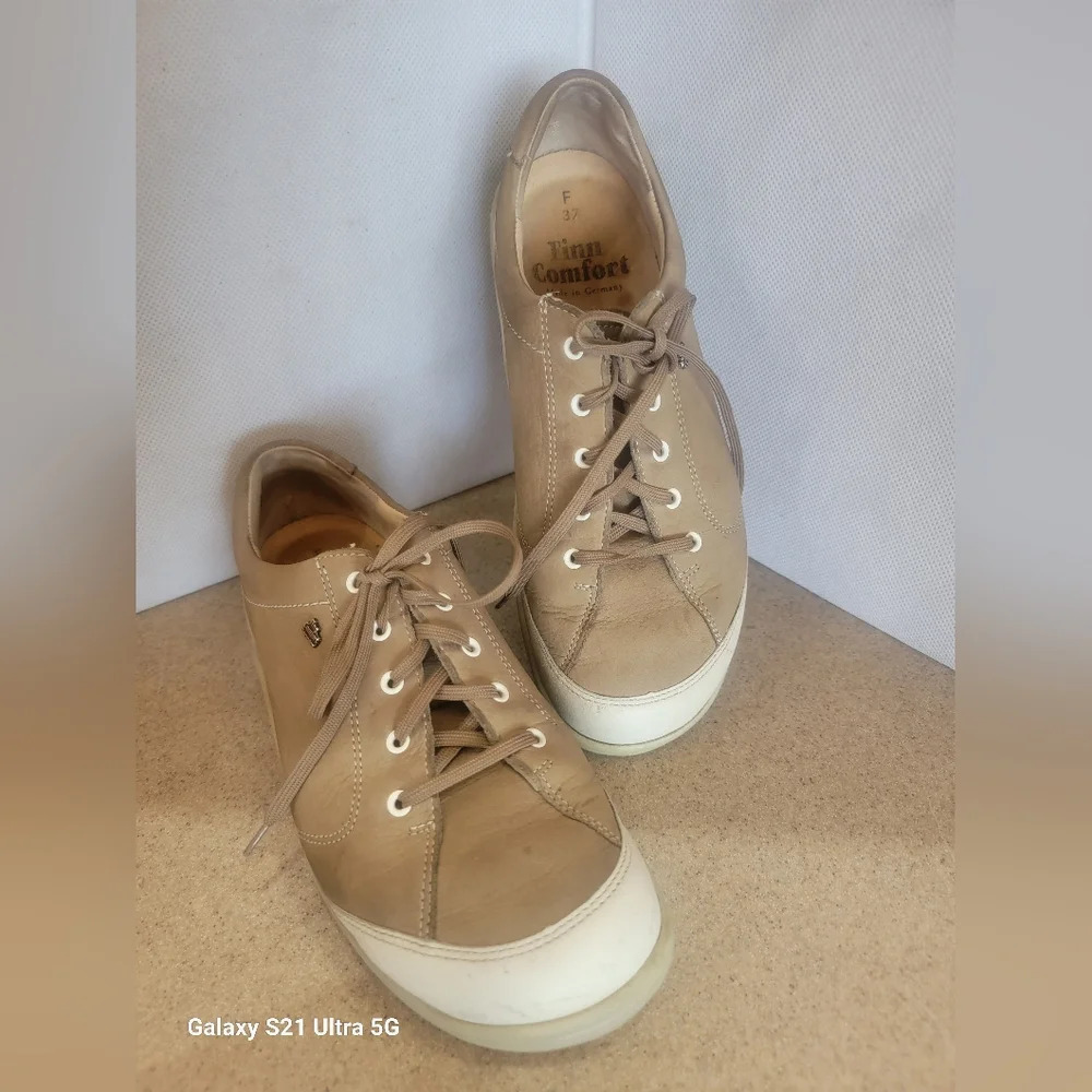 FINN‎ COMFORT CUSCO OXFORD LACE-UP LEATHER SNEAKERS (sz US 6 or EU 37)